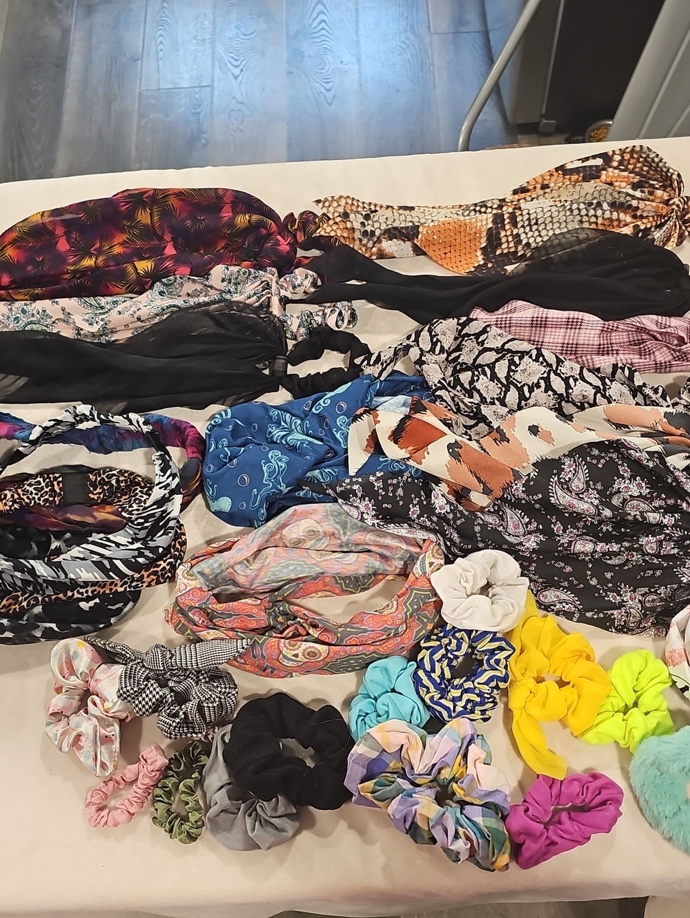 Mixed Scrunchie & Headband Lot - Multicolor